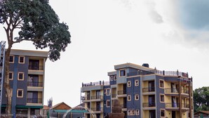 Front of property - Das Berliner Hotel (Kampala)