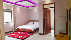 Desk, laptop workspace, blackout drapes, iron/ironing board (on request) - Das Berliner Hotel (Kampala)