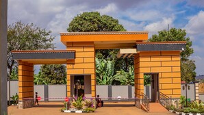 Front of property - Das Berliner Hotel (Kampala)
