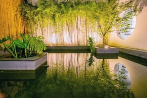 Spa - Yinian · Dali Holiday (Dali Ancient City Branch) (Dali City)