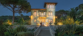 Villa Gaius 8+2, Emma Villas