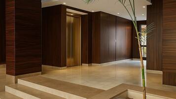 Chalet, 1 Bedroom, Accessible, Smoking | Interior