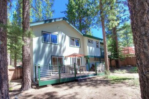 House, 3 Bedrooms | Exterior