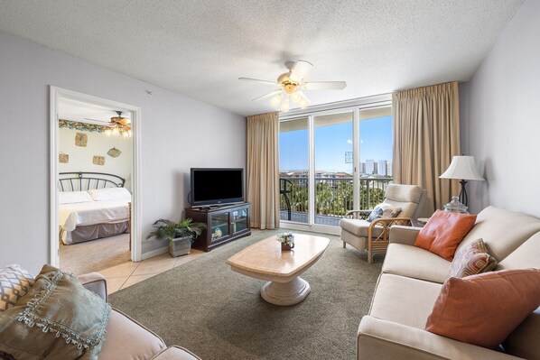 Condo, 2 habitaciones | Interior