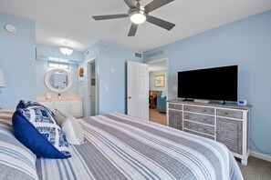 Condo, 2 Bedrooms