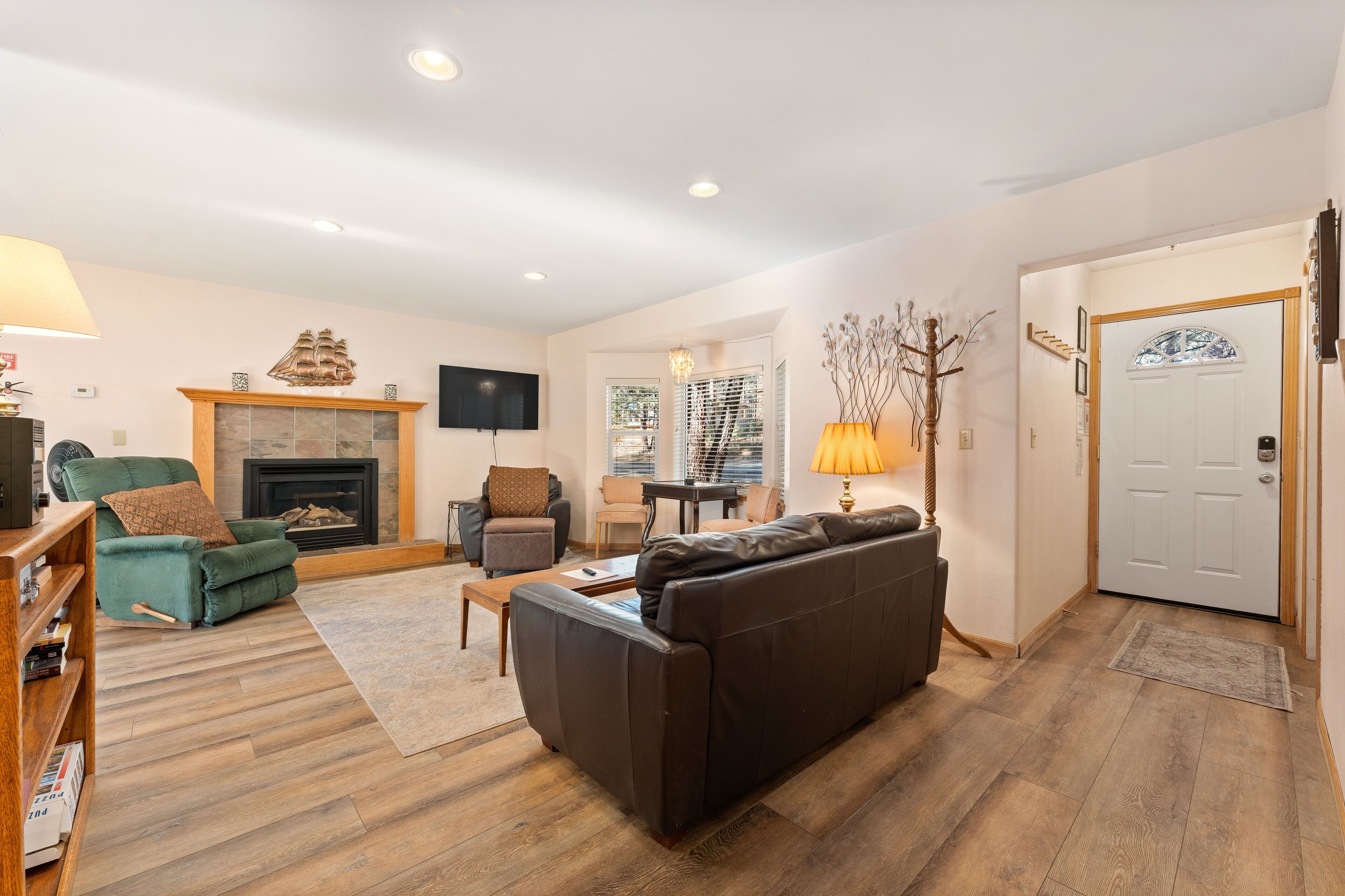 House, 3 Bedrooms | Living area