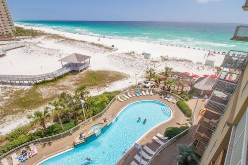 Pelican Beach 0712 2 Bedroom Condo by Pelican Beach Management