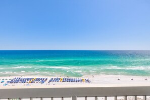 Condo, 1 habitación | Playa | Playa en los alrededores 