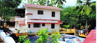 Holy Trinity - Serviced Villa