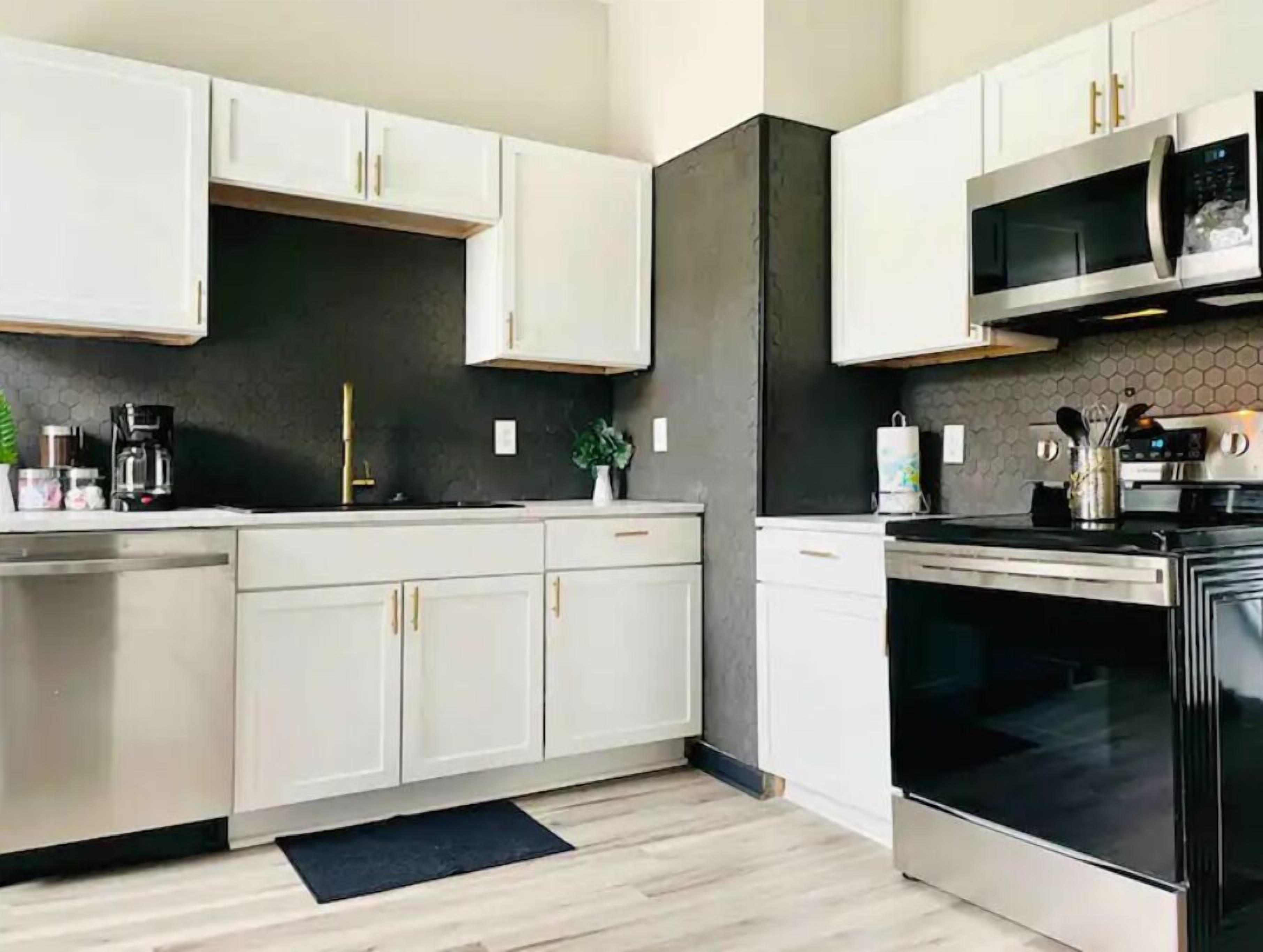 Fridge, microwave, oven, dishwasher