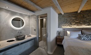 Villa, Multiple Bedrooms, Smoking, Balcony