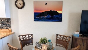 Condo, 1 Bedroom | Dining