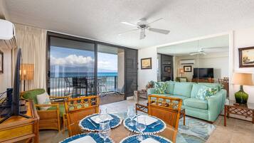 Condo, 1 quarto | Área de estar | Smart TV