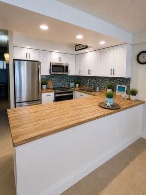 Condo, 1 Bedroom | Private kitchen | Fridge, oven, coffee/tea maker, toaster - Papakea L207 Ocean Front 1 Bedroom 1 Condo by RedAwning (Lahaina)