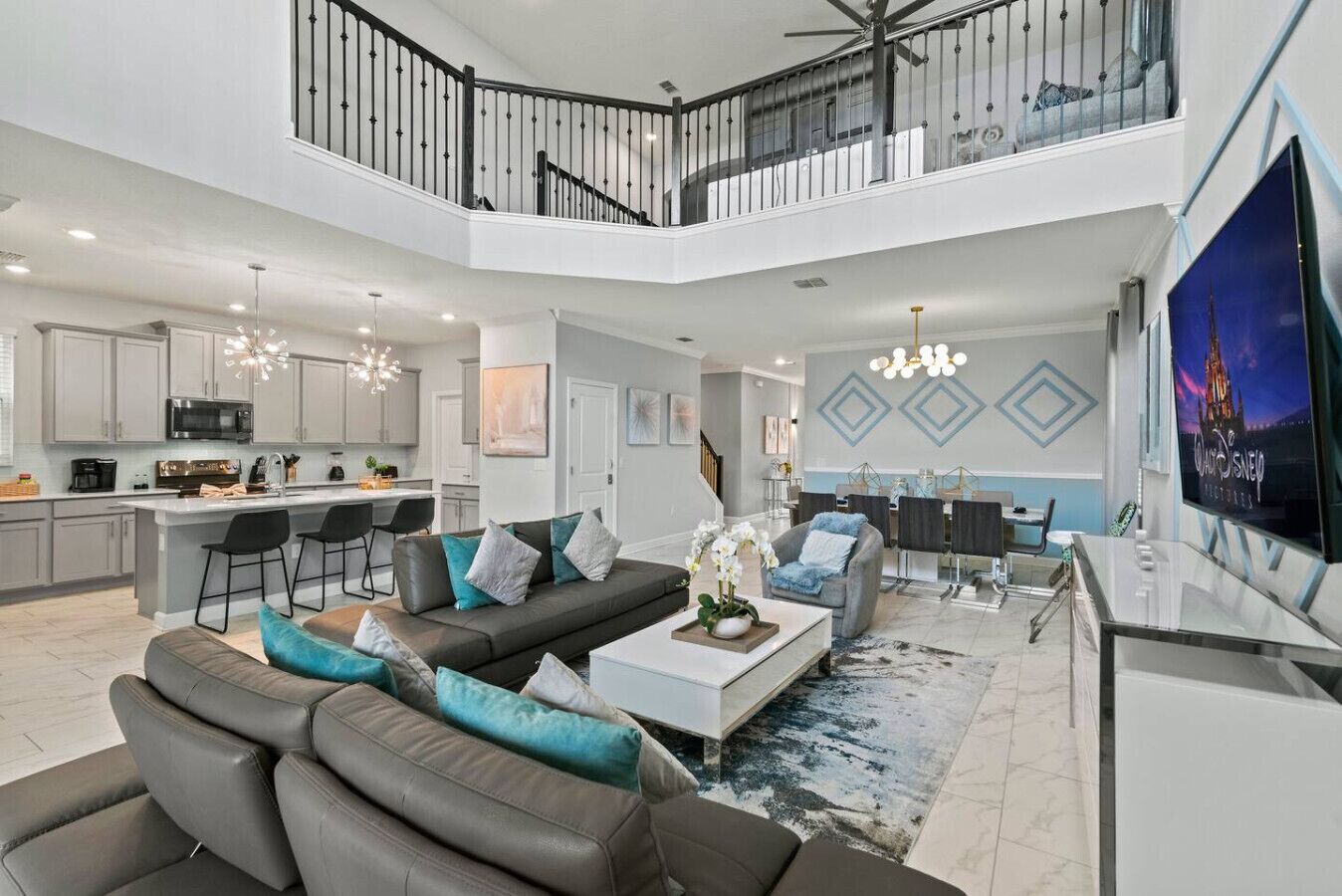 Televisión y futbolito 