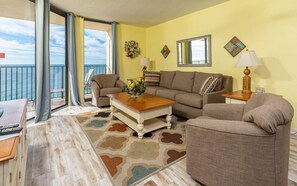 Living area - Phoenix V by Brett/Robinson Vacations (Orange Beach)