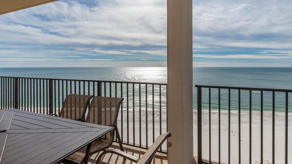 Property grounds - Phoenix V by Brett/Robinson Vacations (Orange Beach)