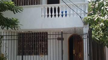 Shared Dormitory, 1 Bedroom, Smoking, Balcony | Exterior