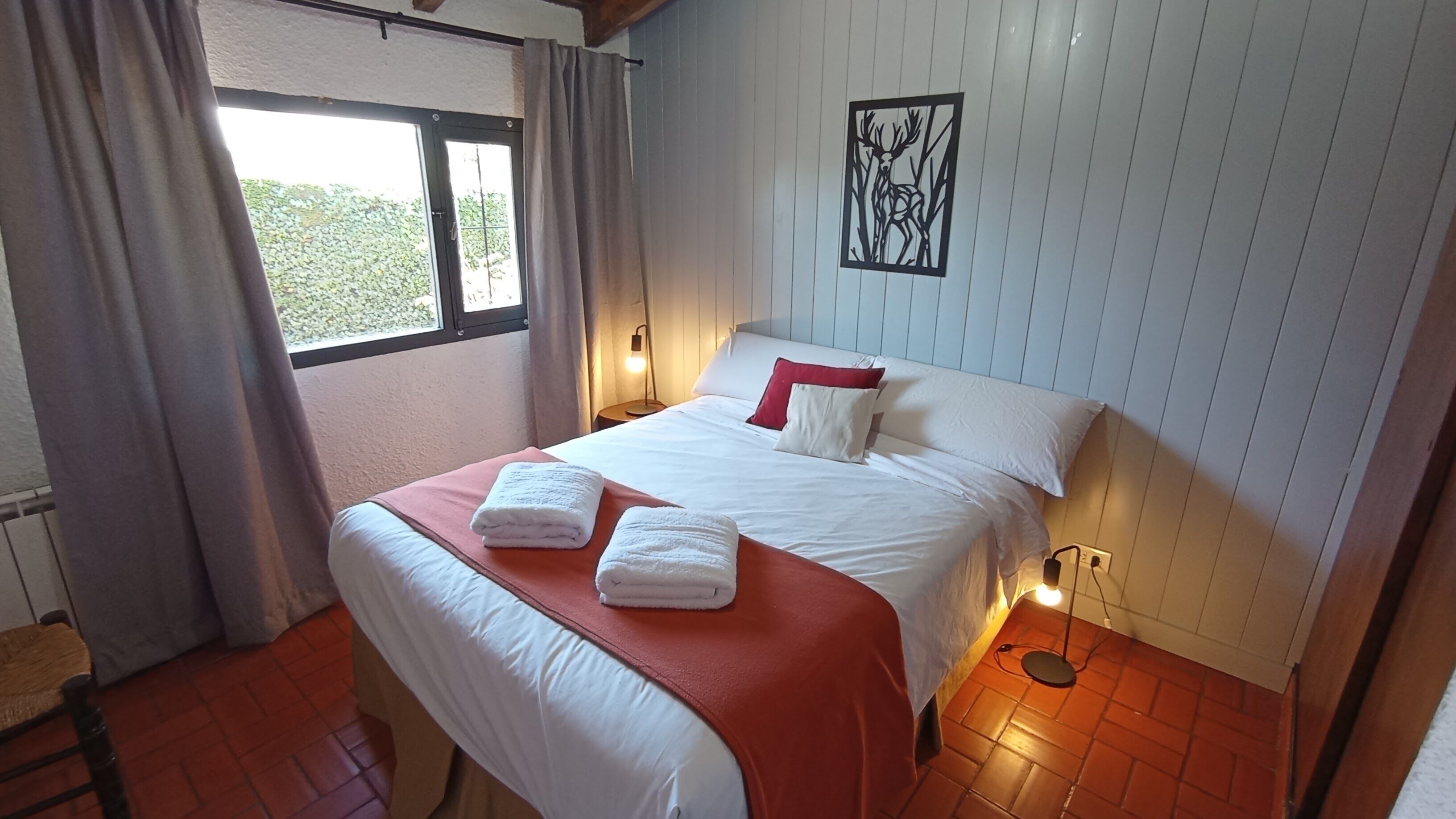 2 habitaciones, muebles diferentes, cunas gratuitas y wifi gratis 