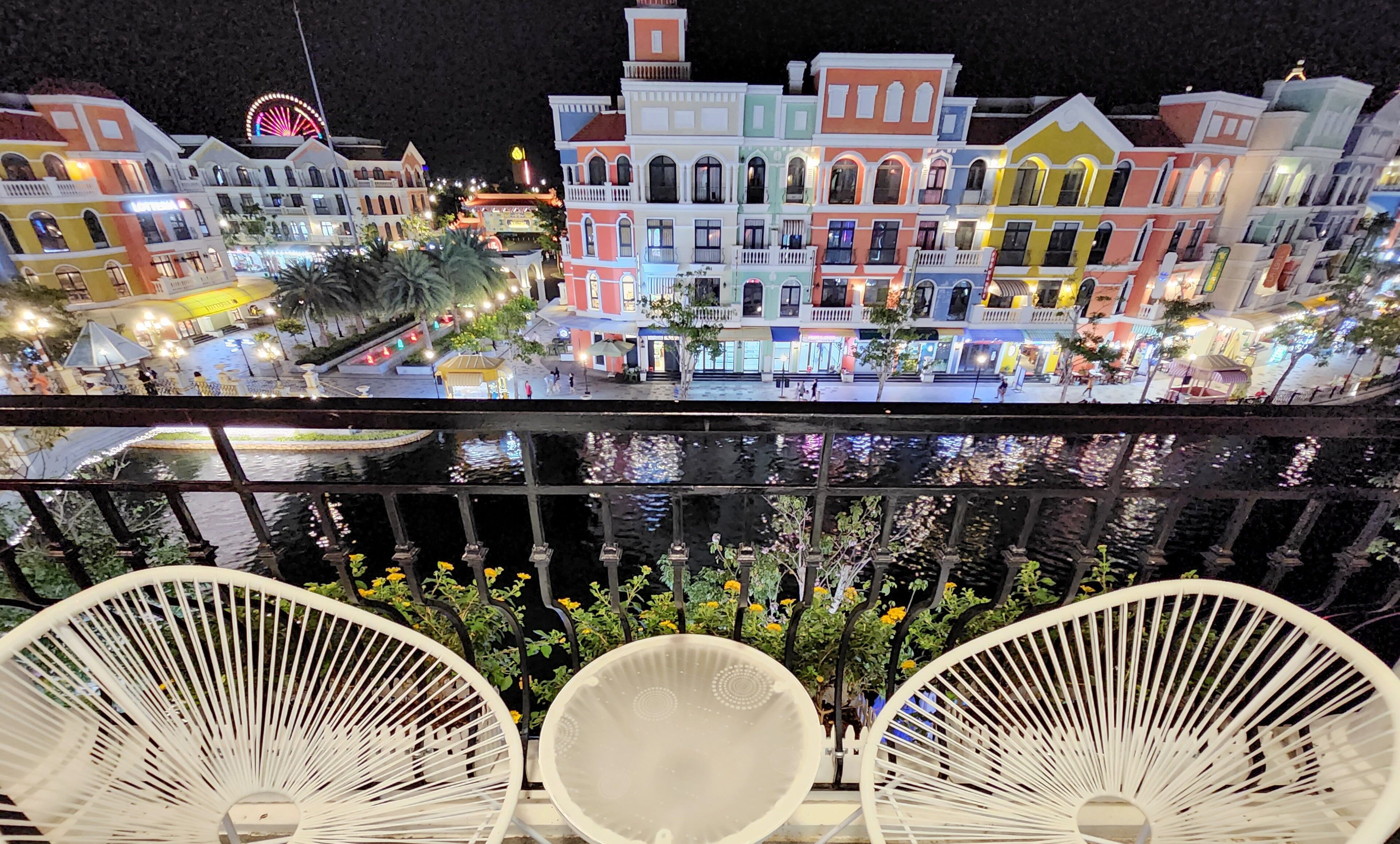 Photo - Riverside Mini Hotel Grand World Phu Quoc