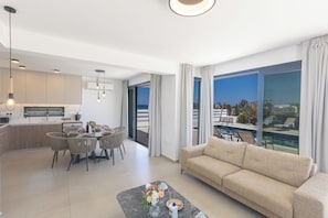 Villa, 3 chambres, fumeur, piscine privée | Aire de séjour