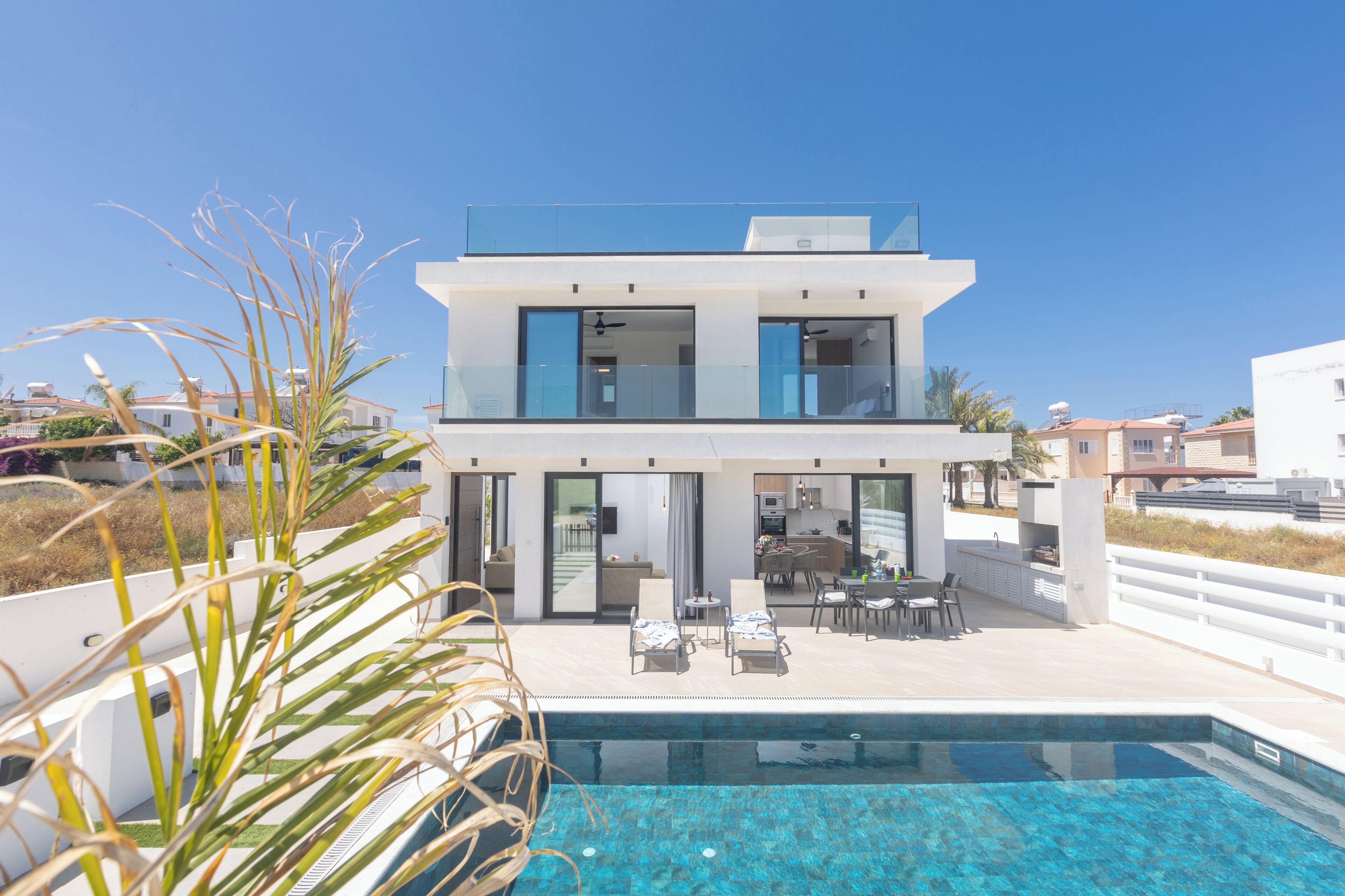 Villa, 3 chambres, fumeur, piscine privée | Piscine | Piscine extérieure