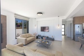 Villa, 3 Bedrooms, Smoking, Private Pool | Living area