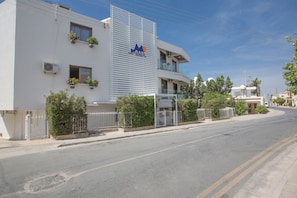 Apartment, 1 Bedroom, Balcony, City View | Front of property