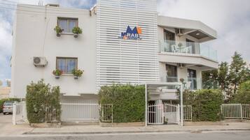 Apartment, 1 Bedroom, Balcony, City View | Exterior