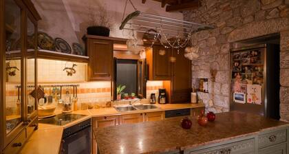 Elise Cottage, Your Heavenly Paradise in Mani