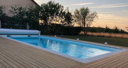 Peaceful villa with swimming pool 20 minutes from Luxembourg City
