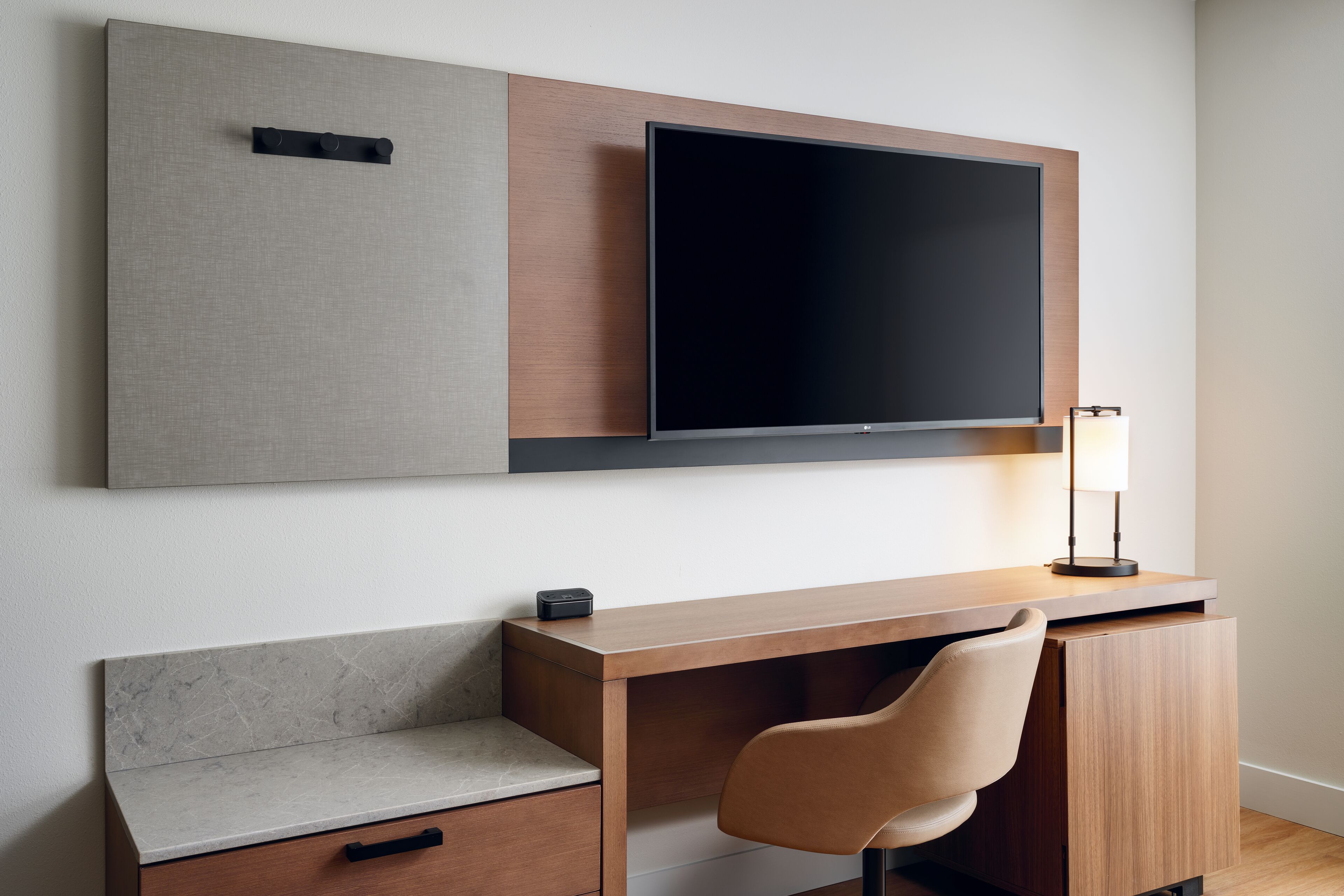 1 bedroom, in-room safe, individually decorated, individually furnished