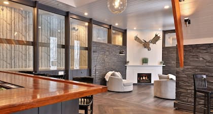 The Birch Ridge: Mission Room #4 - Queen Suite In Killington, Vermont 1 Bedroom Home
