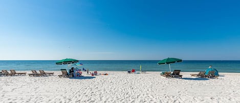 Na praia