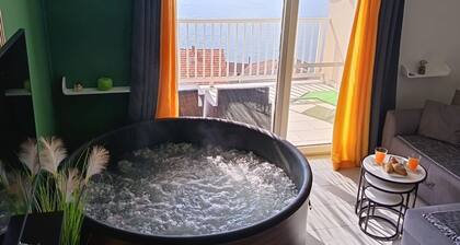 Apartment Sutalo with Hot Tub