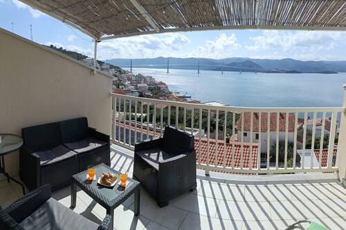 Appartement (One Bedroom Apartment with Terrace an) | Balcon
