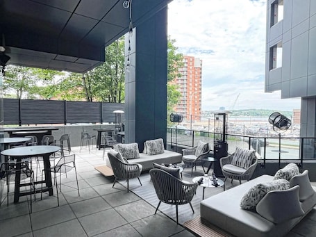 Terrace/patio. Moxy Halifax Downtown