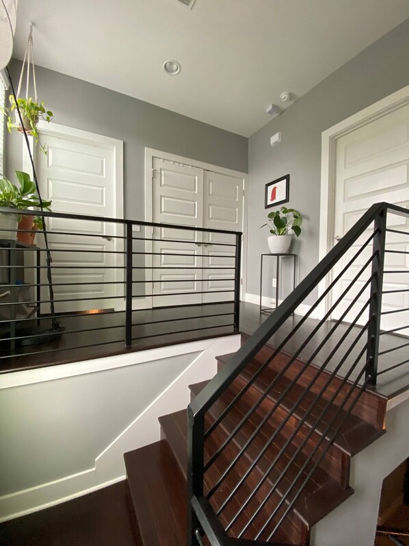 House, 2 Bedrooms, Smoking, Patio | Floor plan - Modern Home In North-central Austin (Austin)