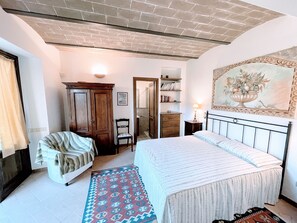 Loft, 2 slaapkamers, roken, terras | 2 slaapkamers