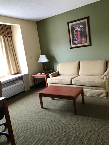 Quality Inn & Suites Prestonsburg