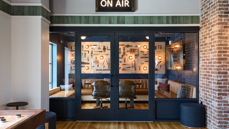 Moxy Charleston Downtown