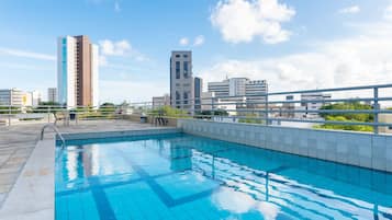 Piscina na cobertura