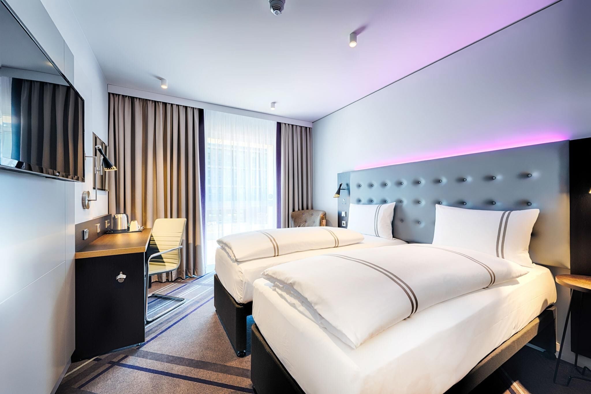 Standard-Doppel- oder -Zweibettzimmer | Schallisolierte Zimmer, kostenloses WLAN, Bettwäsche