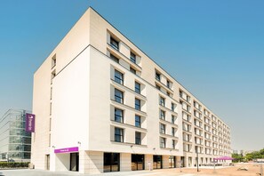 Exterior - Premier Inn Darmstadt City Centre (Darmstadt)