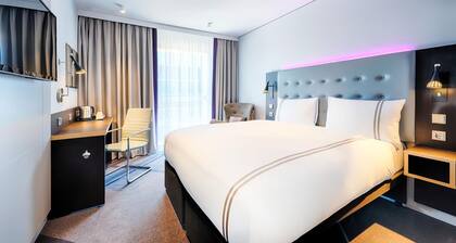 Premier Inn Darmstadt City Centre