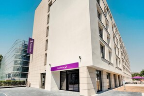 Exterior - Premier Inn Darmstadt City Centre (Darmstadt)