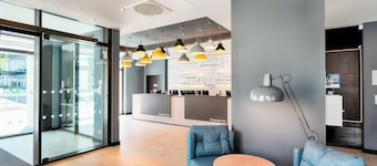 Premier Inn Darmstadt City Centre