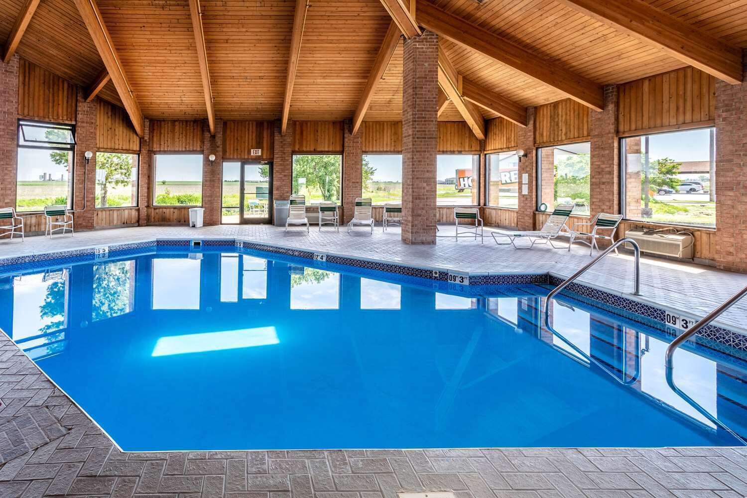 Indoor pool, outdoor pool