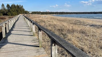 House, 4 Bedrooms, Patio, Lake View | Beach | Beach nearby