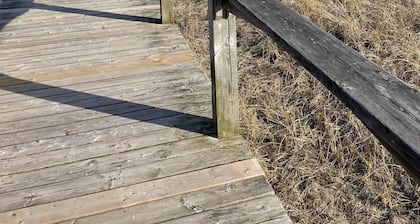 4 Bedroom Cottage On Manitoulin Island - Next to Sandy Beach!